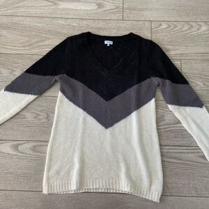 Tobi women’s sweater. Size:S.